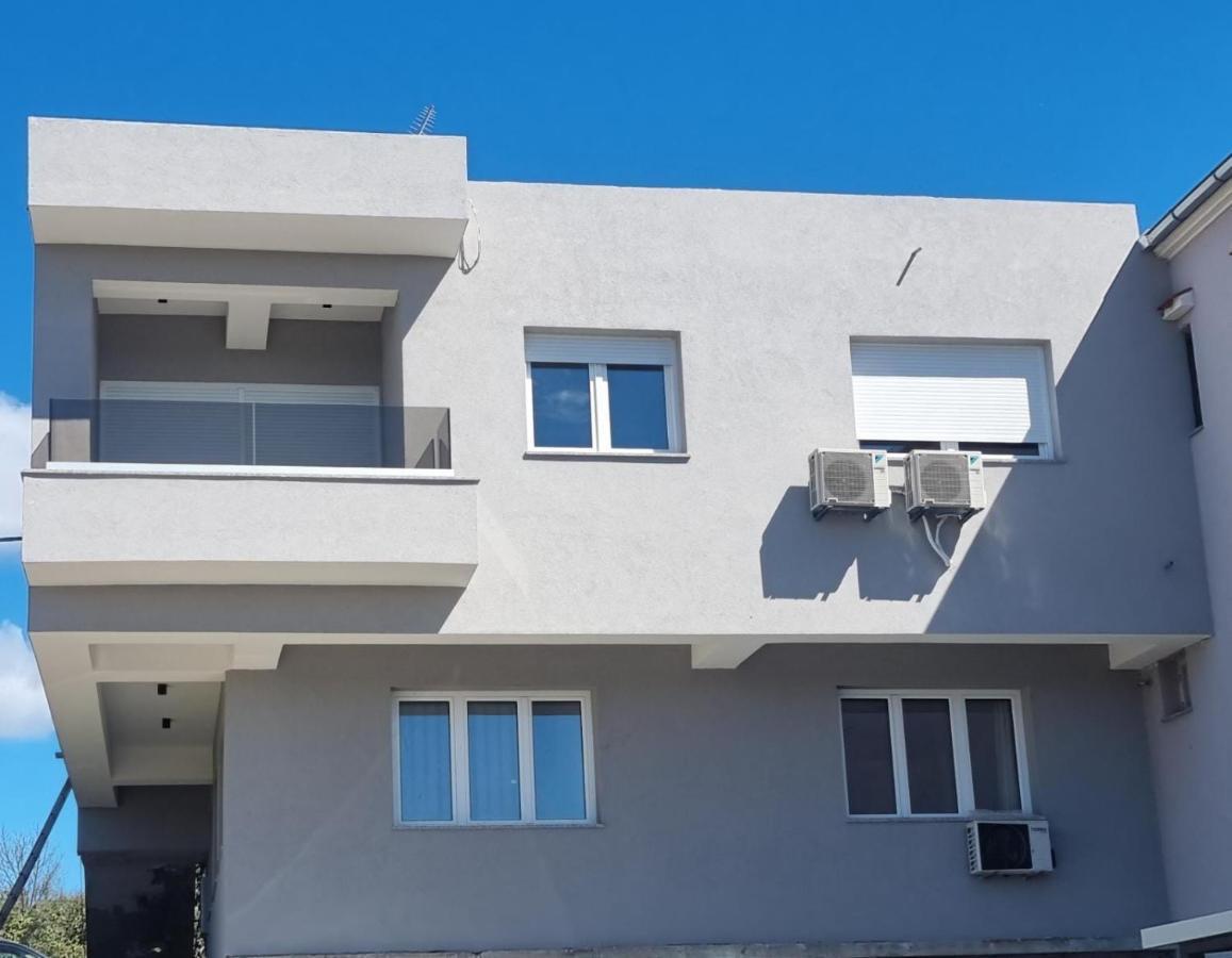 Luxury Apartman Imperio Sibenik Luaran gambar